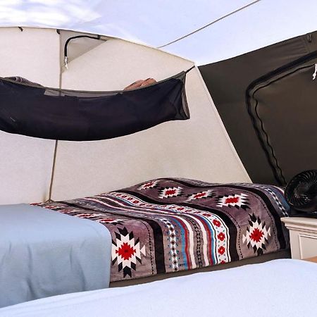 Funstays Glamping Setup Tent In Rv Park #4 Ok-T4 モアブ エクステリア 写真