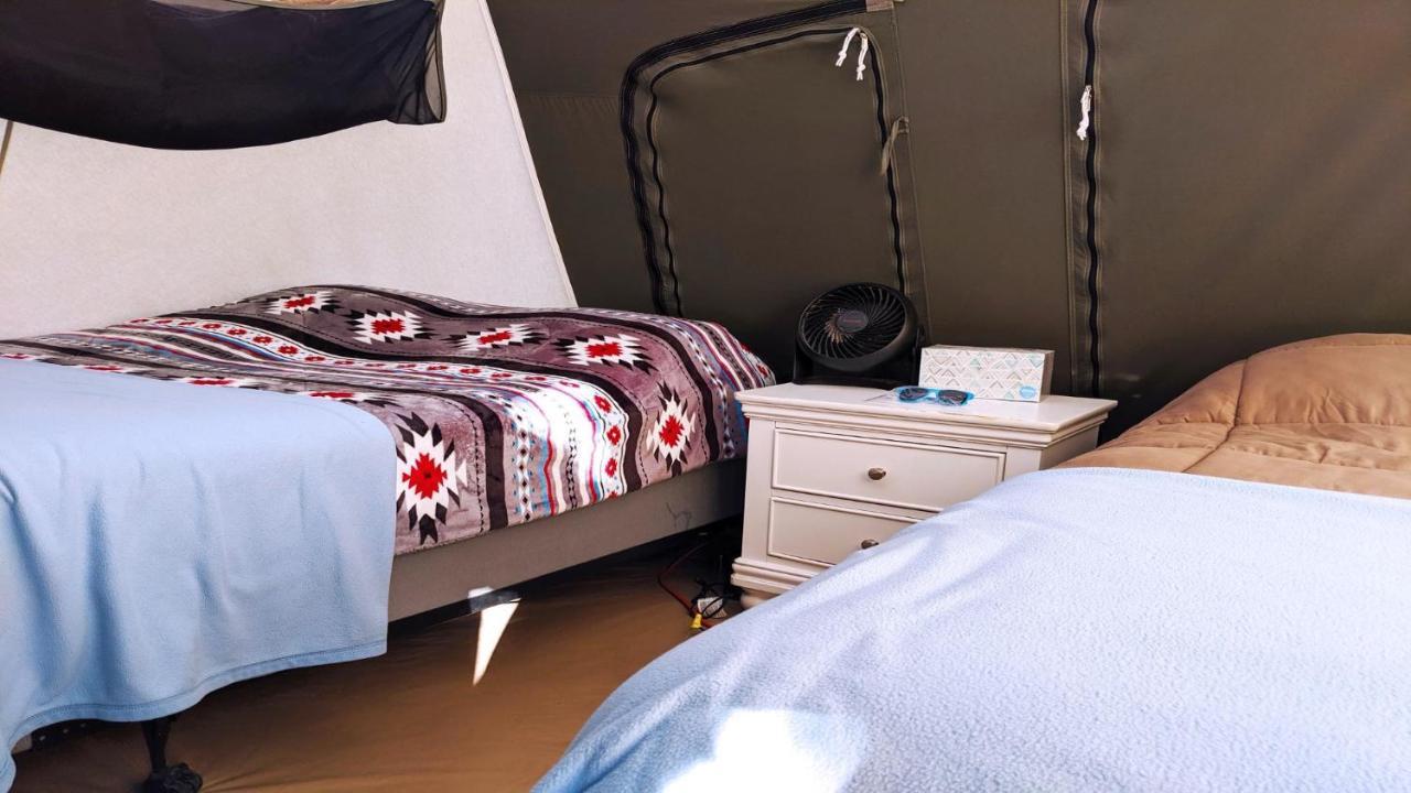 Funstays Glamping Setup Tent In Rv Park #4 Ok-T4 モアブ エクステリア 写真