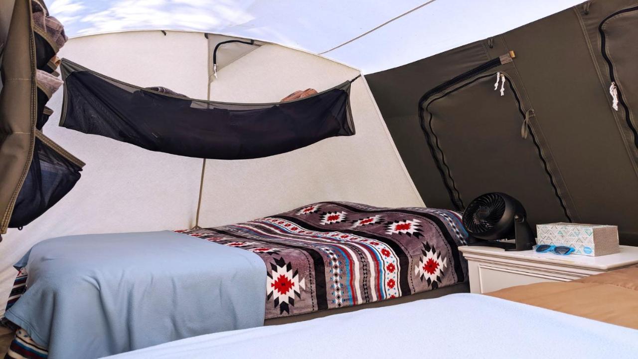 Funstays Glamping Setup Tent In Rv Park #4 Ok-T4 モアブ エクステリア 写真